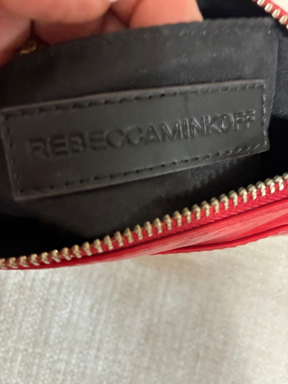 Rebecca
Minkoff EUC Red Leather
Crossbody Bag, w/Solver-Tone
Accents - Picture 15 of 15